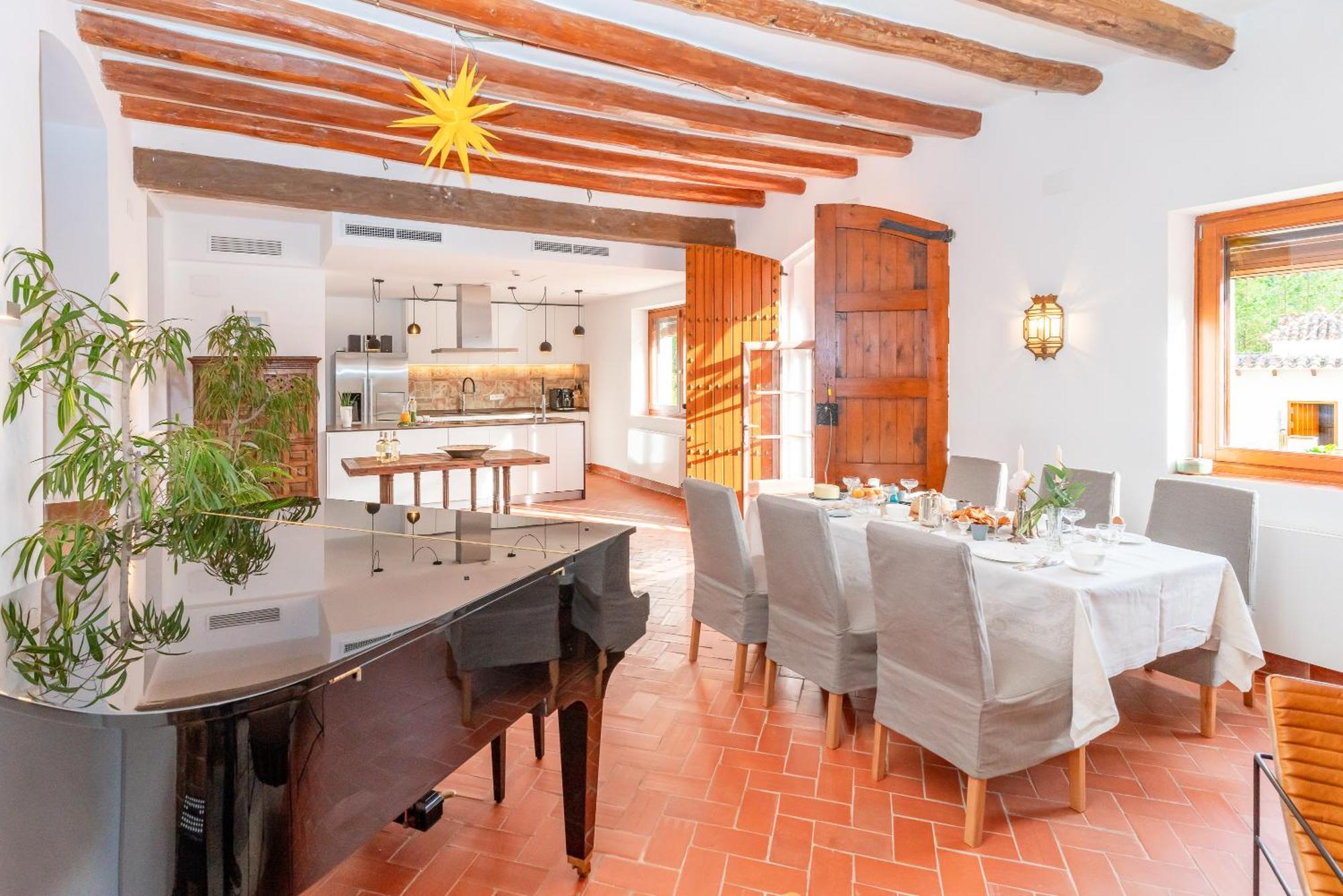 La Terraza - Grosszuegiges Appartment In Katalanischer Masia Sant Iscle De Vallalta المظهر الخارجي الصورة