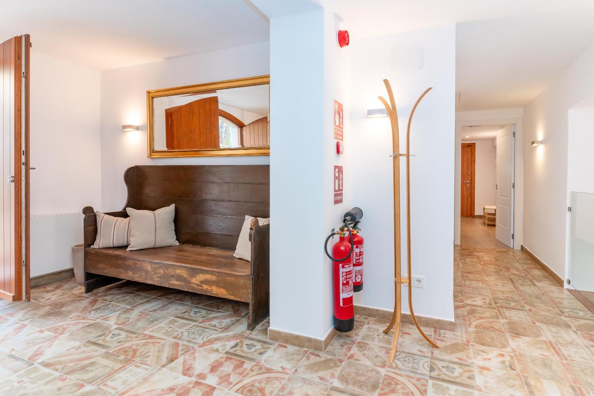 La Terraza - Grosszuegiges Appartment In Katalanischer Masia Sant Iscle De Vallalta المظهر الخارجي الصورة