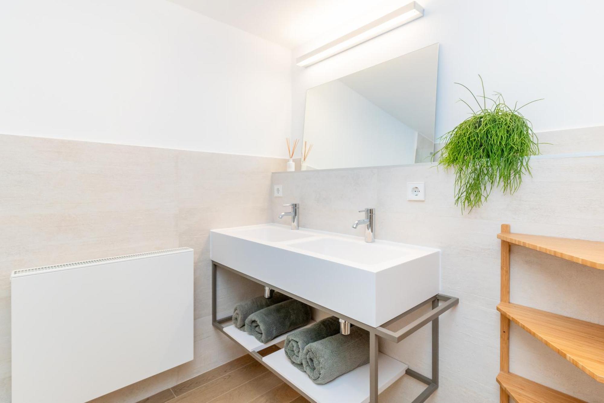 La Terraza - Grosszuegiges Appartment In Katalanischer Masia Sant Iscle De Vallalta المظهر الخارجي الصورة